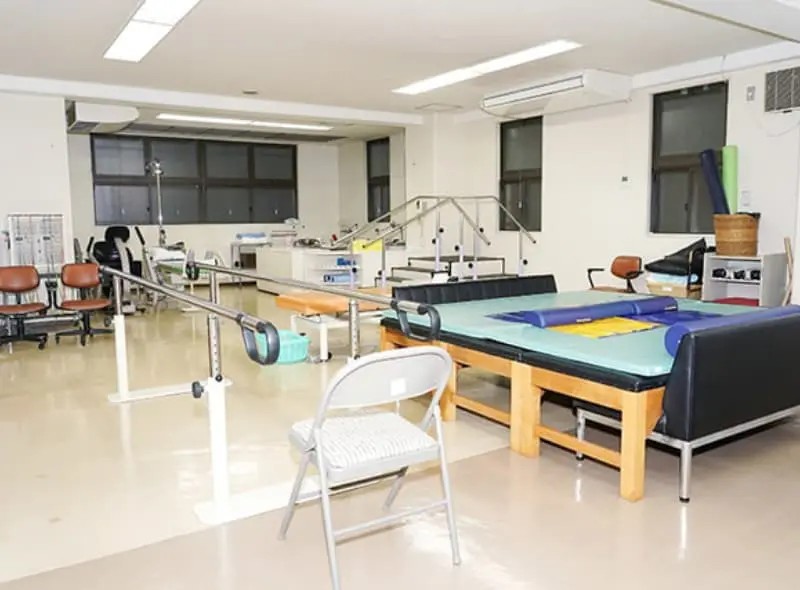 中野整形外科　リハビリ室