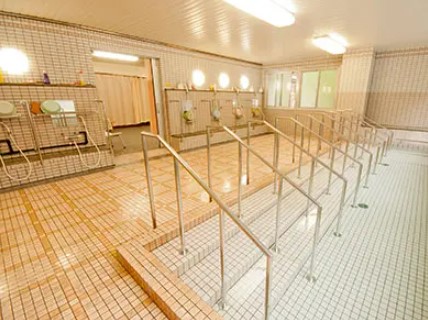 介護老人保健施設 とやま　浴室