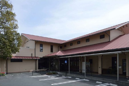 温故療院上島こもれびの丘