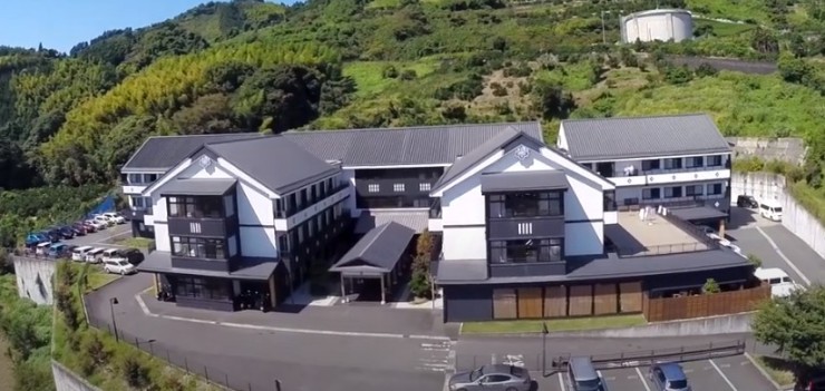 介護老人保健施設鶴舞乃城　外観2