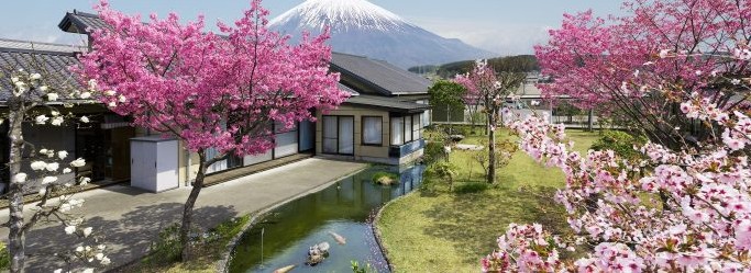 特別養護老人ホーム　百恵の郷　外観