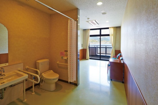 介護老人保健施設　ルピナス　居室