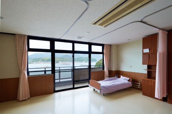 介護老人保健施設　ルピナス　居室2