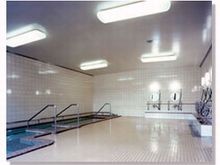 老人保健施設　マスカット苑　浴室