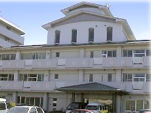 老人保健施設シルバーケアまほろば　外観