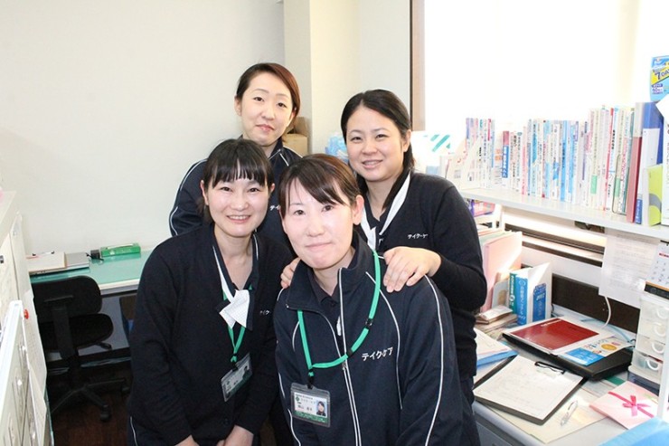 テイク・ケア訪問看護ステーション　業務風景