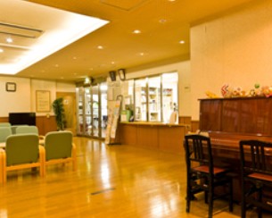 介護老人保健施設　シルバーハウス高槻　ロビー
