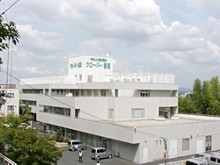 介護老人保健施設クローバー悠苑　外観