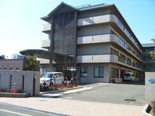 介護老人保健施設エスペラル井高野　外観