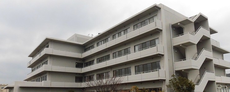 介護老人保健施設　岸和田徳洲苑　外観２