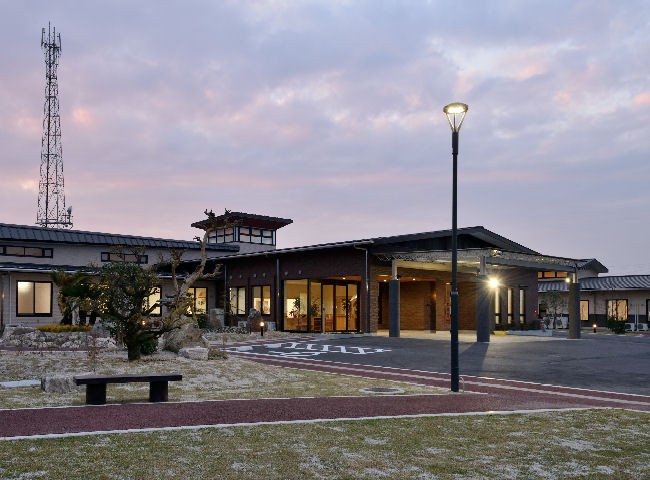 特別養護老人ホーム　本陣園　外観②