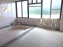 介護老人保健施設エスペラル摂津　浴室