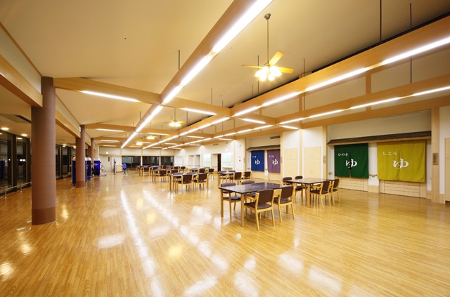 介護老人保健施設葵の園・大宮　食堂