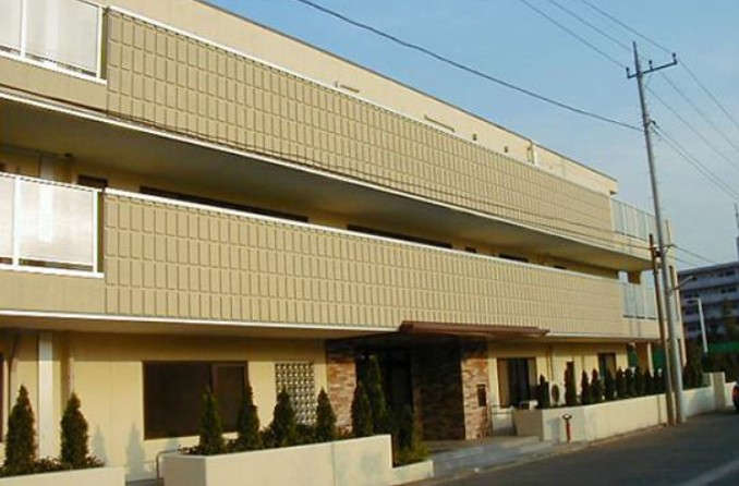 メディカルホームくらら三鷹　外観