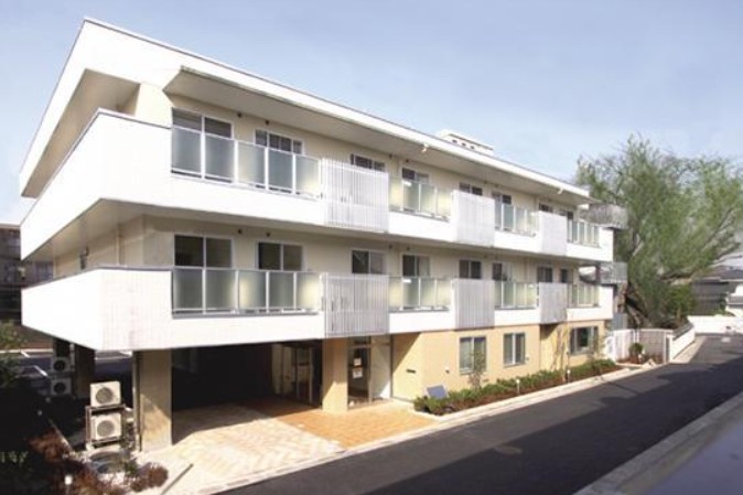 メディカルホームくらら中村橋　外観