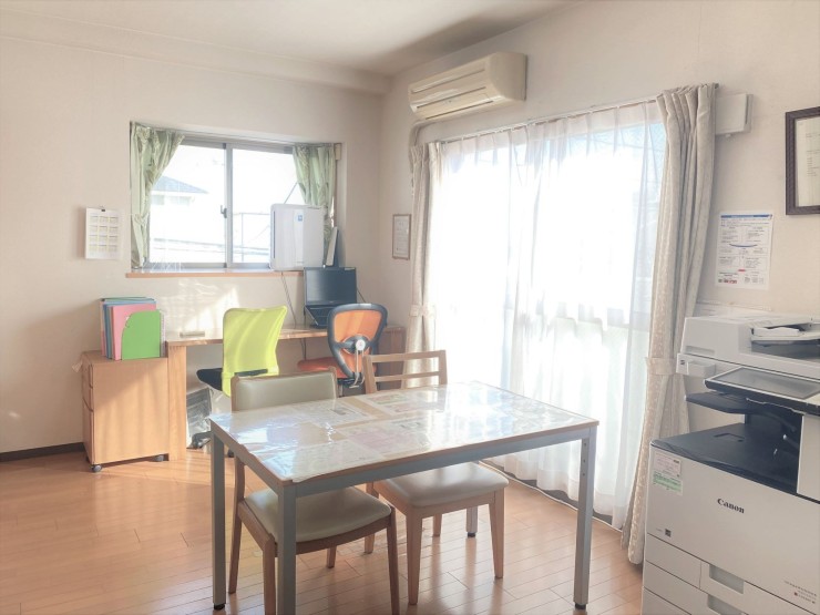 近隣事業所の画像