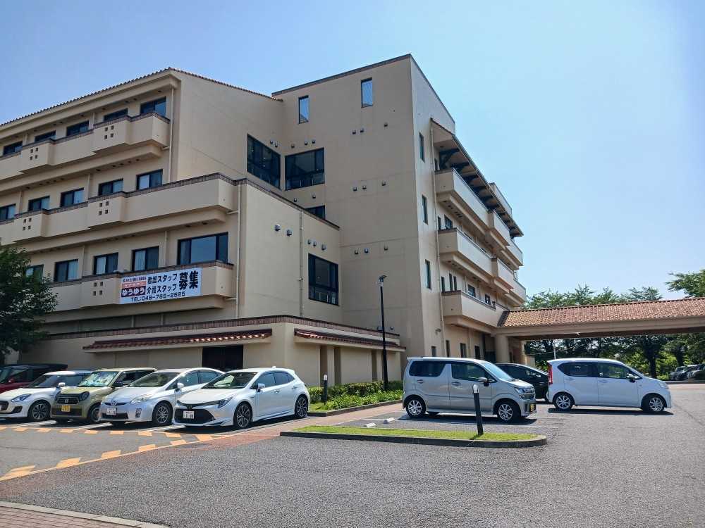 老健ゆうゆう　外観２