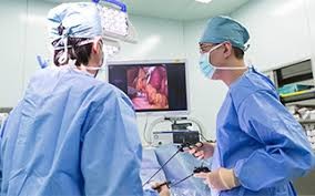 明理会東京大和病院　手術