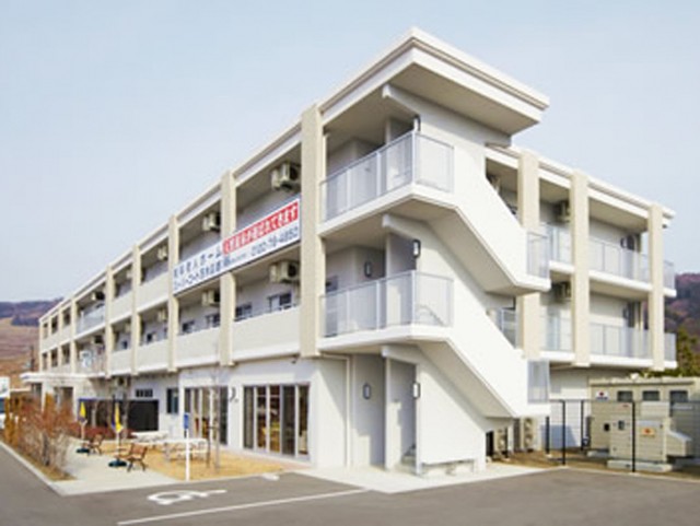 スーパーコート茨木彩都　外観