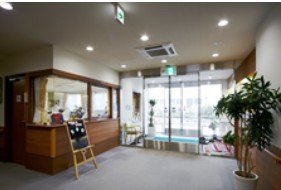 スーパーコート猪名寺　エントランス