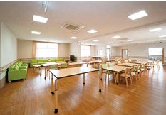 介護老人保健施設静岡徳洲苑　内観