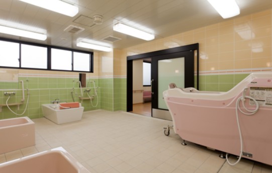 介護老人保健施設みかじま　機械浴