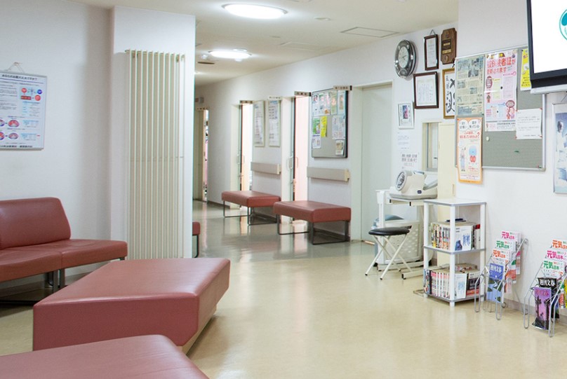 苫小牧泌尿器科・循環器内科　待合室