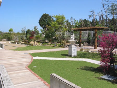 介護老人保健施設　真寿苑　庭