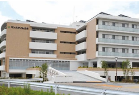 介護老人保健施設　サンスマイル三木　外観