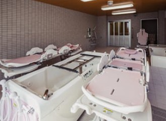 介護老人保健施設　おうみ　機械浴
