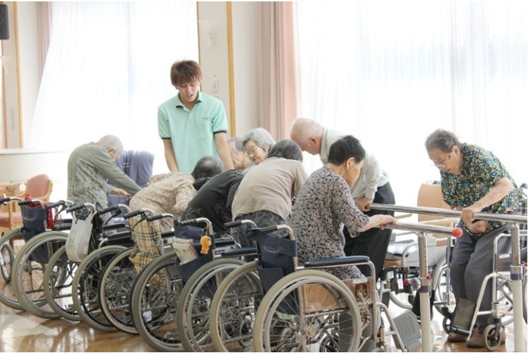 介護老人保健施設　やすらぎの杜　職場風景