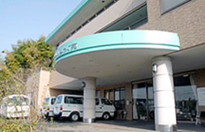 介護老人保健施設みつぐ苑　外観