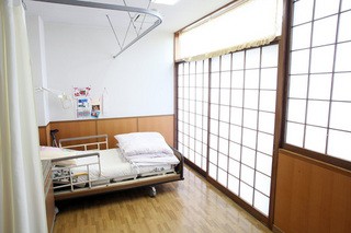 特別養護老人ホーム　くすの木グリーンハイツ　個室