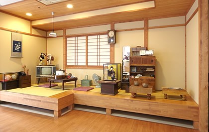 スーパー・コート大阪城公園　内観