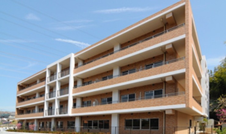 特別養護老人ホーム　けいあいの郷緑園　外観