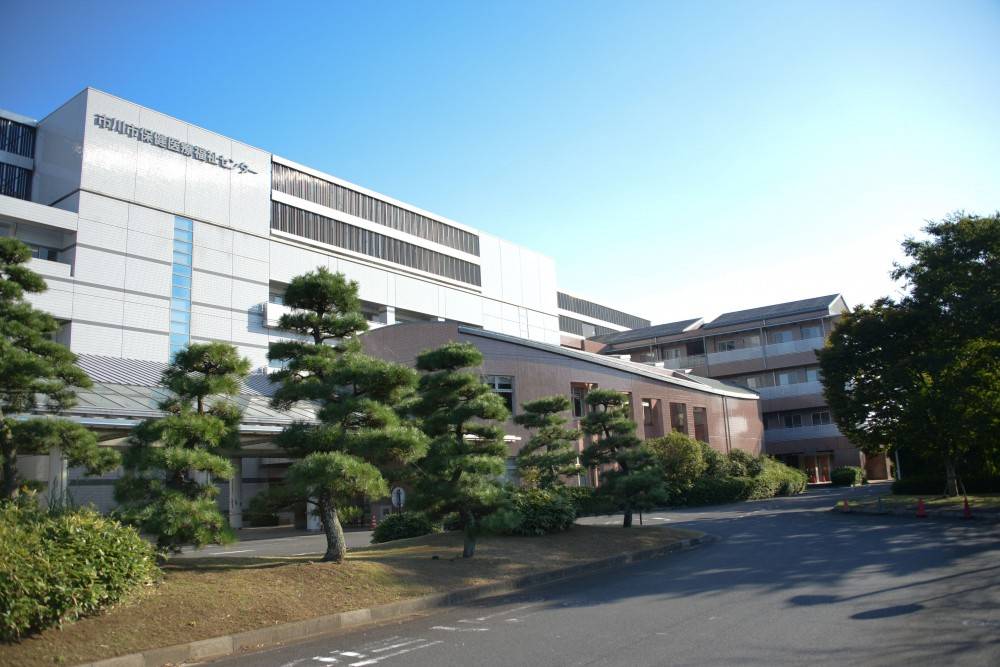 介護老人保健施設市川ゆうゆう(施設外観(正面)