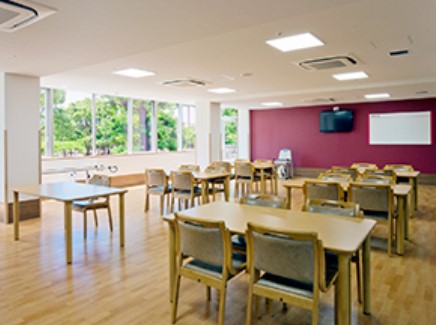 介護老人保健施設　愛の里　機能訓練スペース