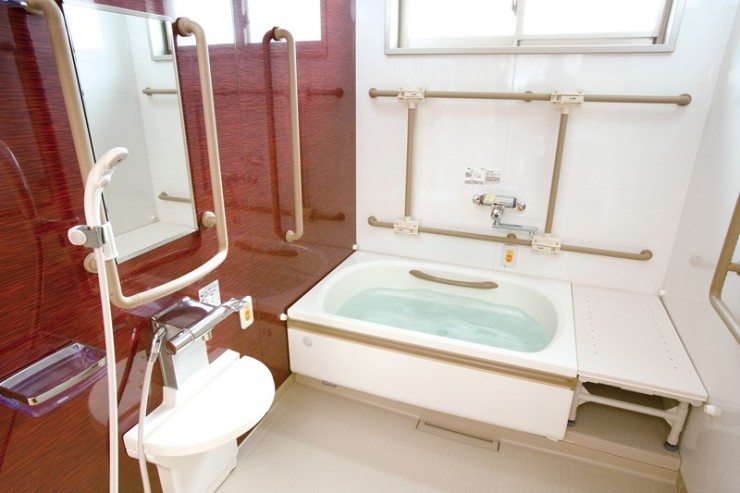 住宅型有料老人ホーム　アーバニティ若水　浴室