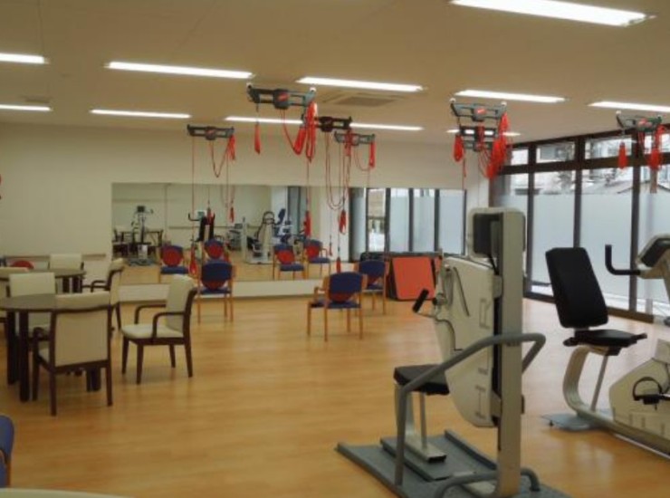 ポシブル淡路　内観