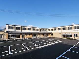 アルファリビング博多南　駐車場