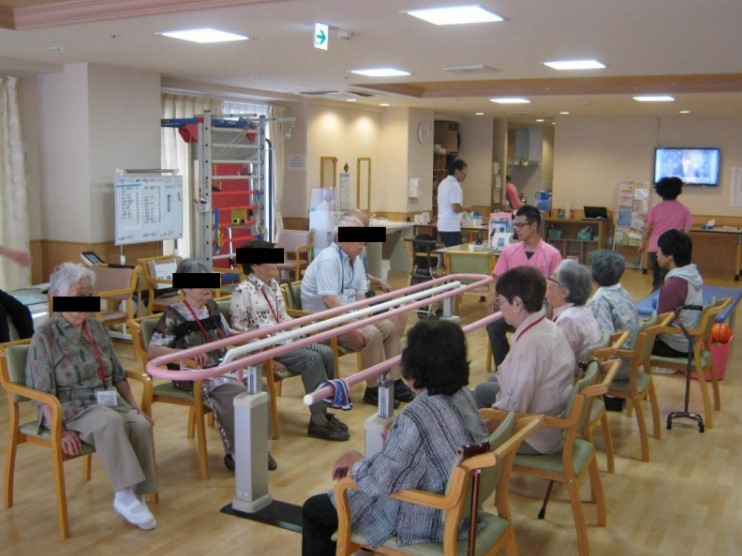 リハビリの家　東浦和　リハビリ風景②