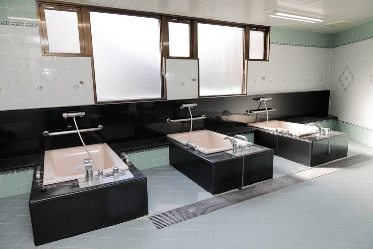 介護医療院 はたごまち　浴室