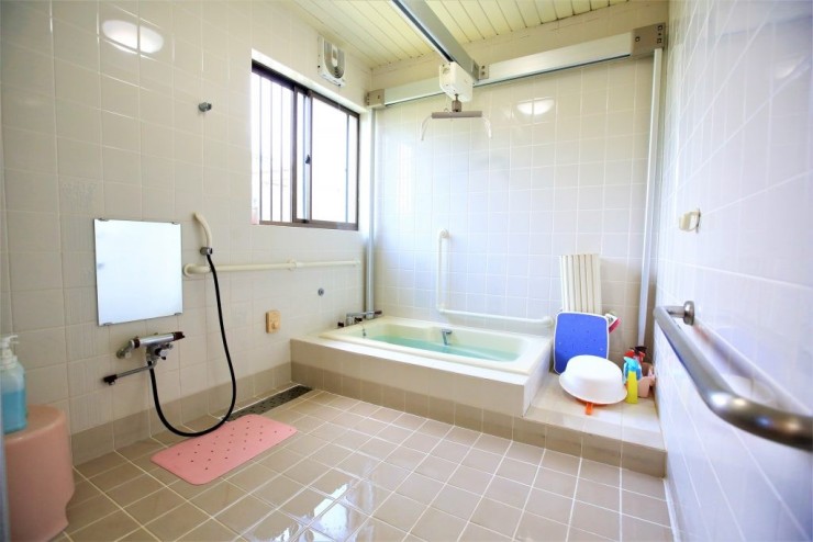 リハビリケアセンターすまいる新地　浴室