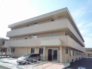 エイジ・ガーデン日置荘　外観