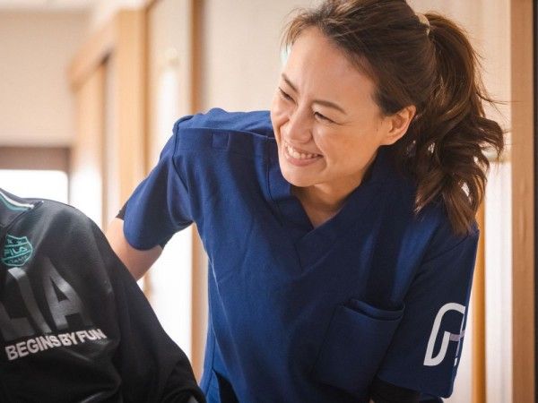 ケアホスピス　介護2枚目