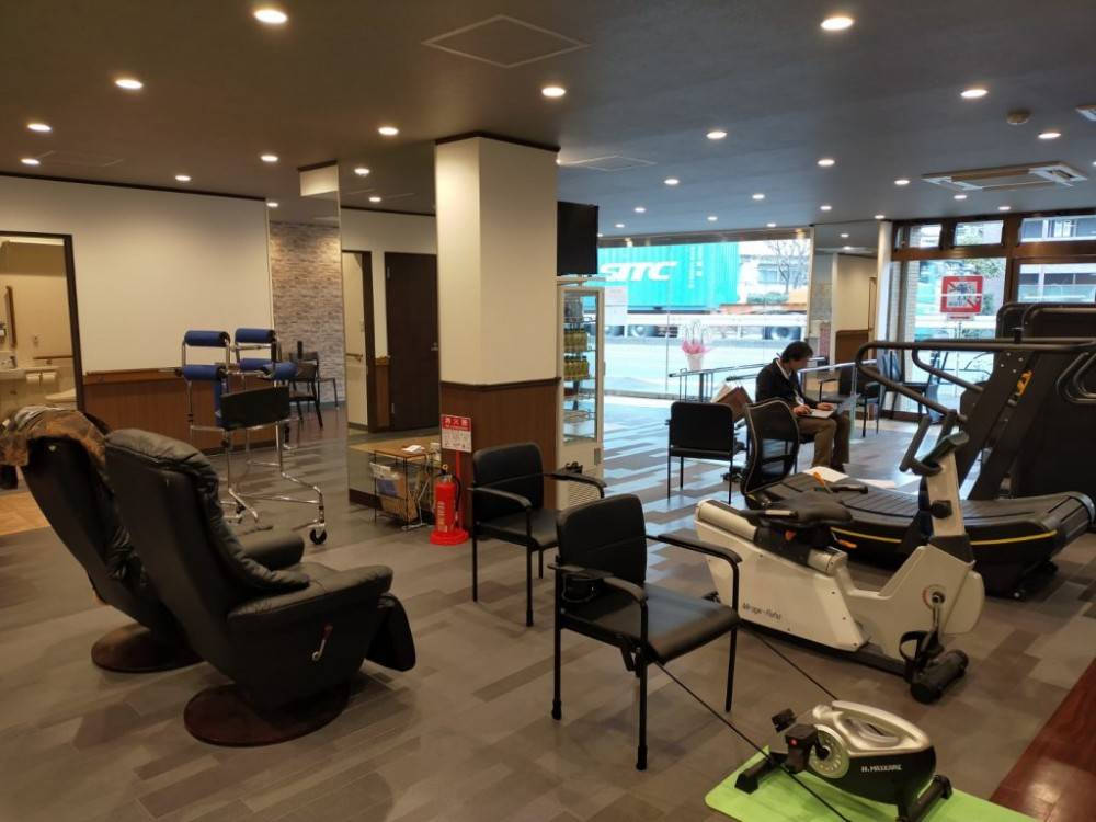 はつね 柿の木坂3