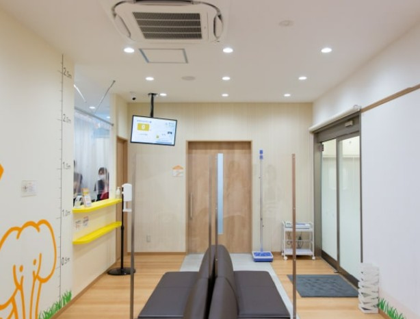 あんどこどもクリニックふじみ野　内観