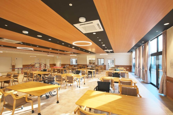 介護老人保健施設葵の園・水戸中央　内観