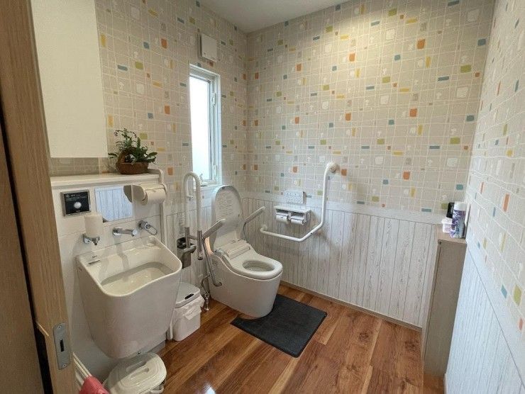 Les liens八幡西　多目的トイレ