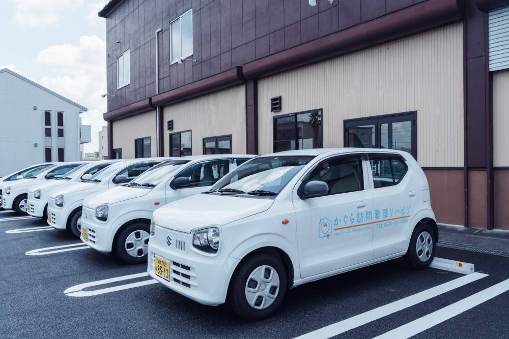 かぐら訪問看護リハビリ 車